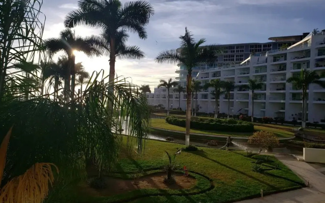 Aria Ocean 208 Beach Front Apartment Nuevo Vallarta