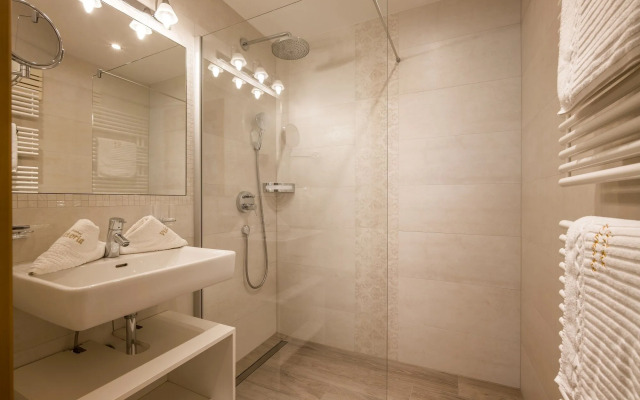 Hotel Viktoria & Landhaus Joggl