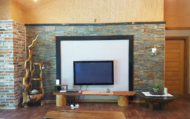 Sancheong Ponang Pension