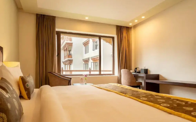 Hotel Kesaar Palace
