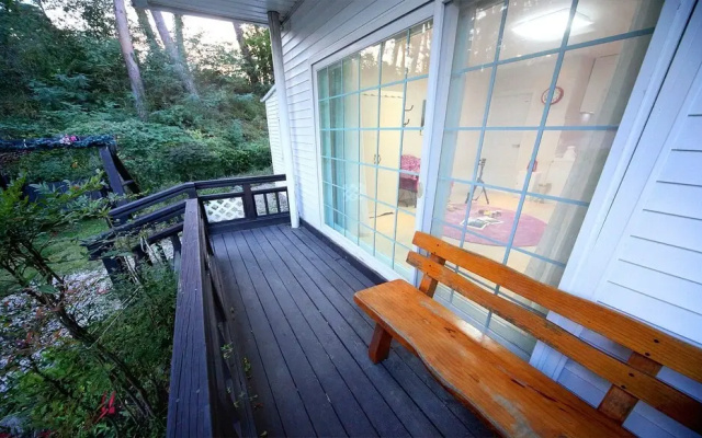 Gangneung Gyeongpo Bali Pension