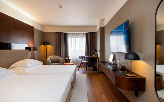 Porto Palácio Hotel by The Editory