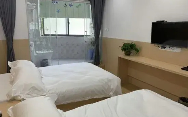 Youhai Hotel (Baoshan Wanda Branch)