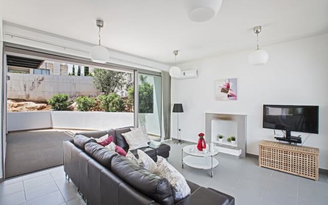 Latchi Esprit Villa Ev23