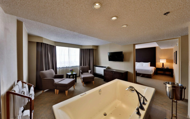 Edmonton Hotel and Convention Centre