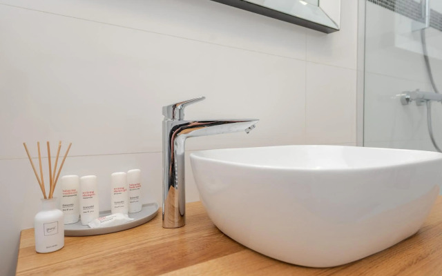 Villa Olea, luxury retreat with nature blend