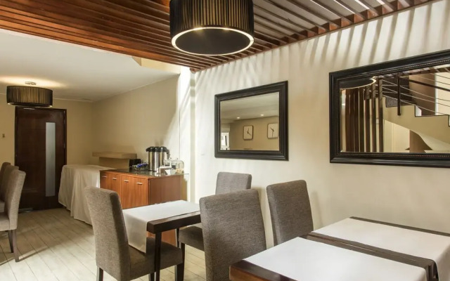 El Puente Hotel Boutique