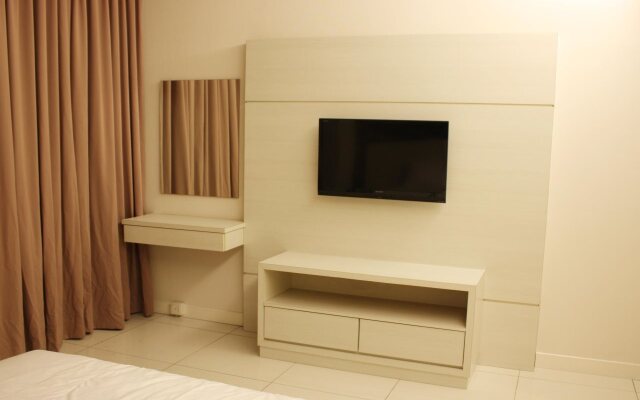 Orange Premier Hotel Shamelin