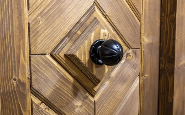 The Throne Boutique Hotel