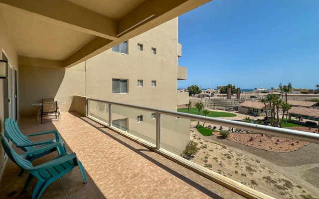 Relaxing Getaway 2BR Condo