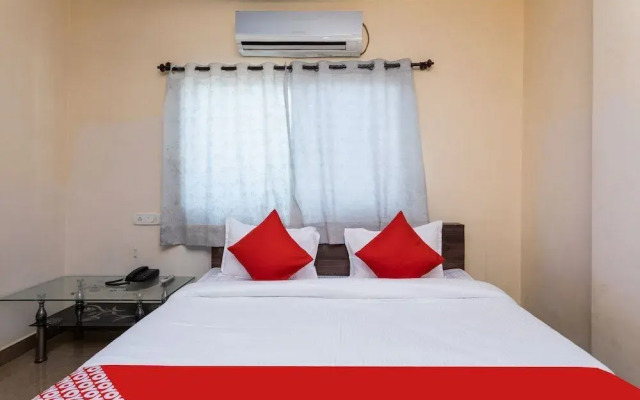 Hotel Padma Palace by OYO Rooms