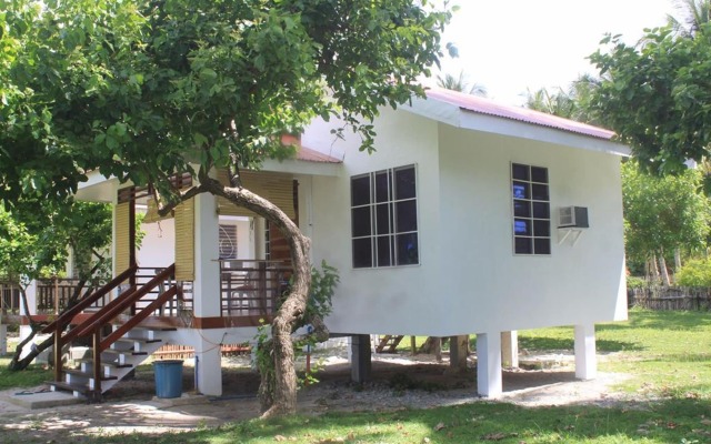 Yama Beachfront House