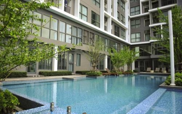 Private Stay @ Ideo Mobi Rama 9 Condominium