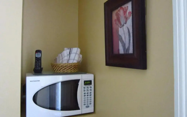 Chipman Hill Suites on Sydney