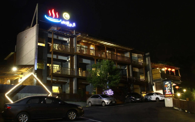 Moon Water Resort