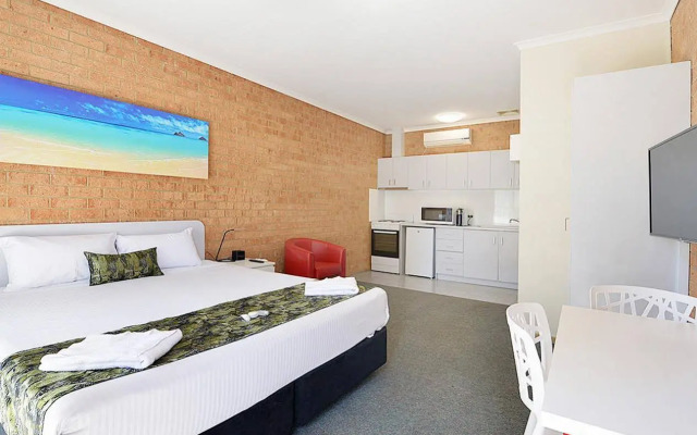 Cranbourne Motor Inn