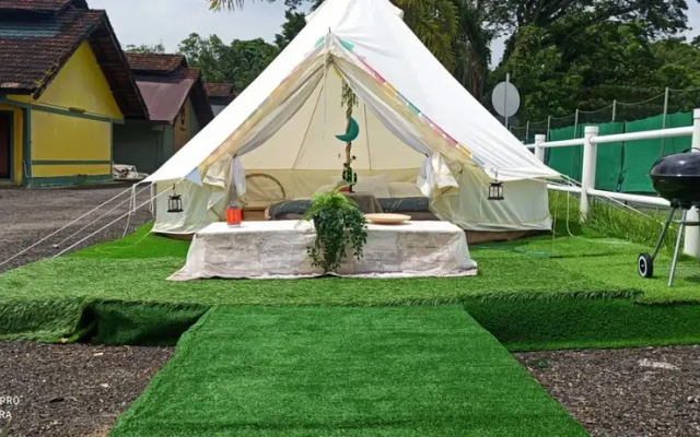 Glamping @ Bukit Timah Horsecity