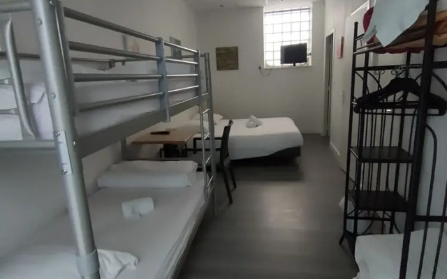 Hotel De Naples