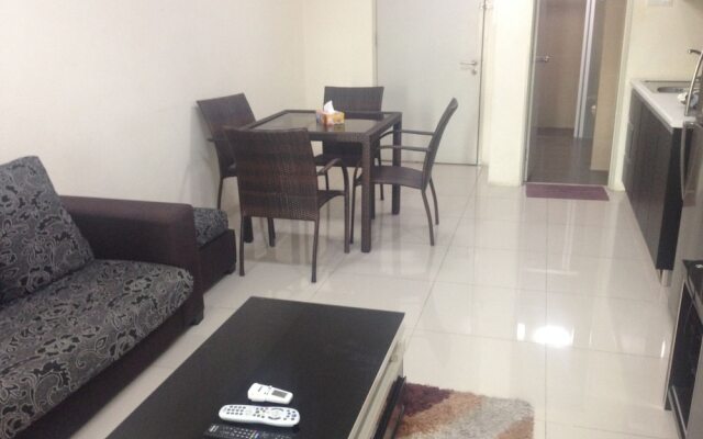 Luxury Service Suite At Taragon KL