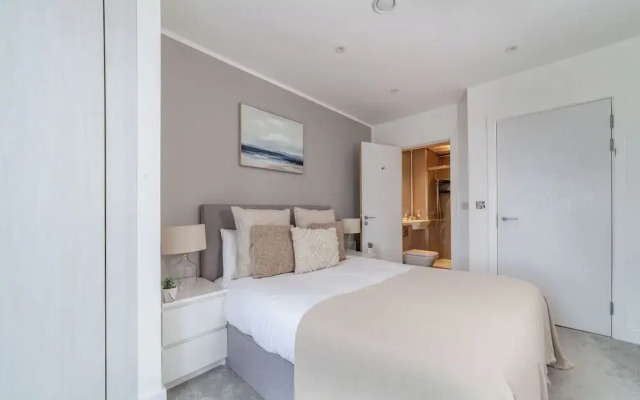 The Colindale Luxury Apartment