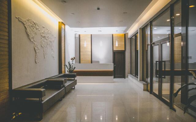 Lumarc Hotel