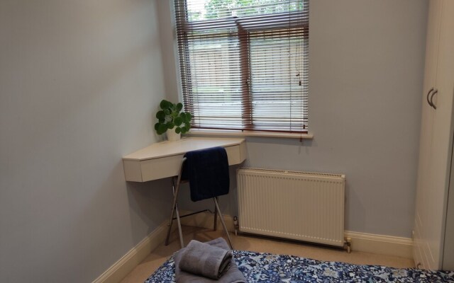 Cosy & Quiet Apartment in London