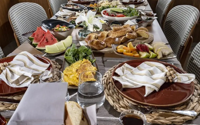 Sa'Rezya Hotel