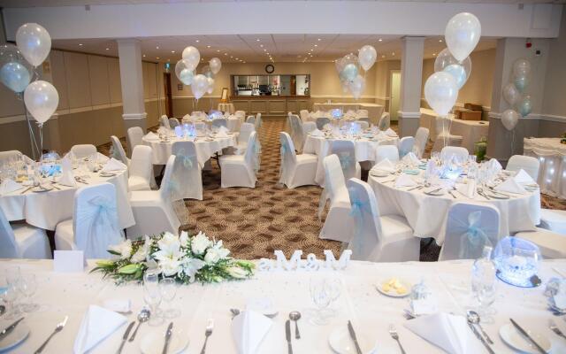 Holiday Inn Leeds Garforth by IHG