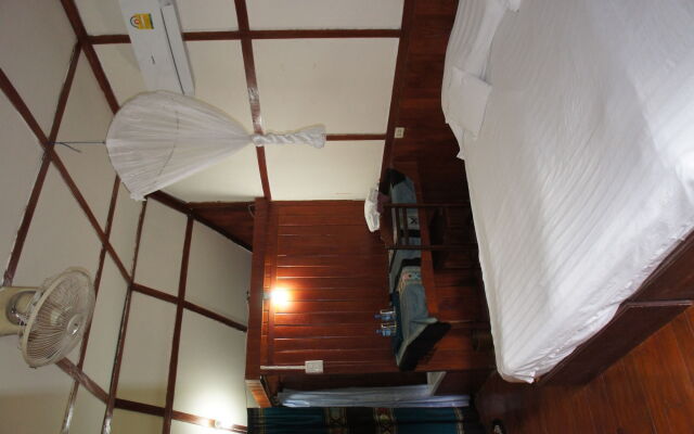 Vang Vieng Eco Lodge