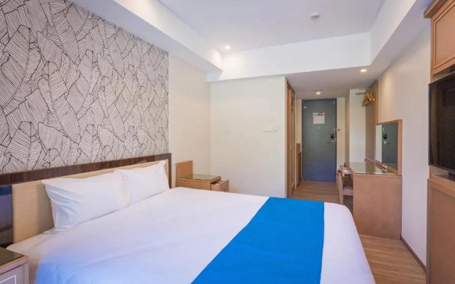 Kariyushi LCH Resort
