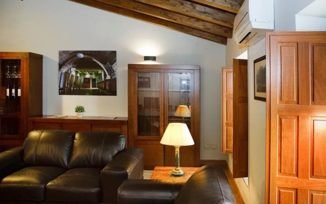 Casa Del Vino