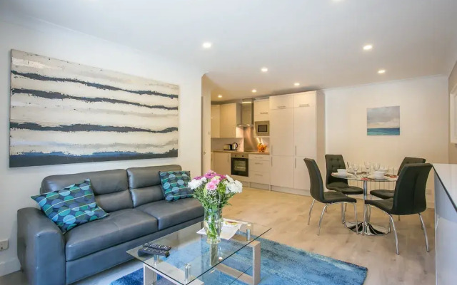 St Stephen's Green District Apartments 2
