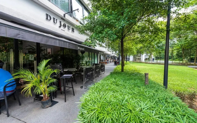 10Pax Magnificent View at The Hub SS2 PJ