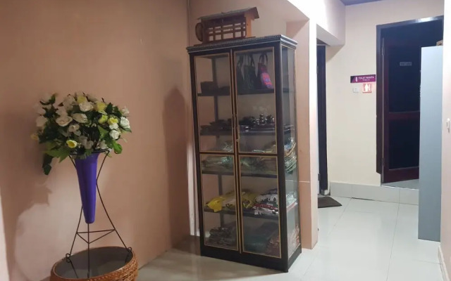 Capital O 93263 Linge Land Hotel