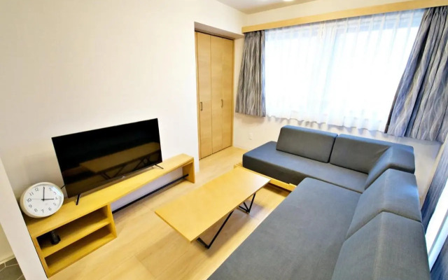 メイスン倶楽部 安里 2F