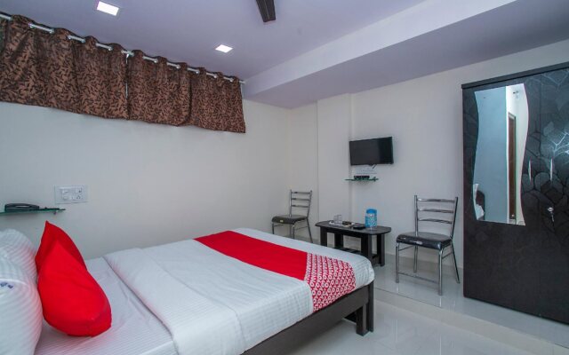 Hotel Golden Arch By OYO Rooms