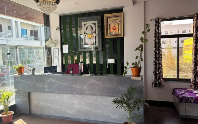Shree Radhe Mohan Hotel and Resort