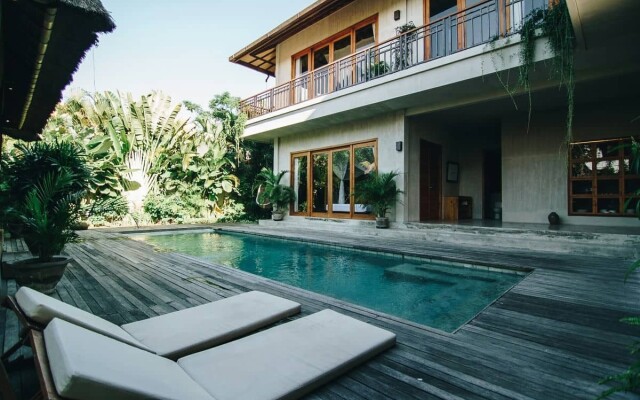 ZIN Berawa Villas & Bungalow