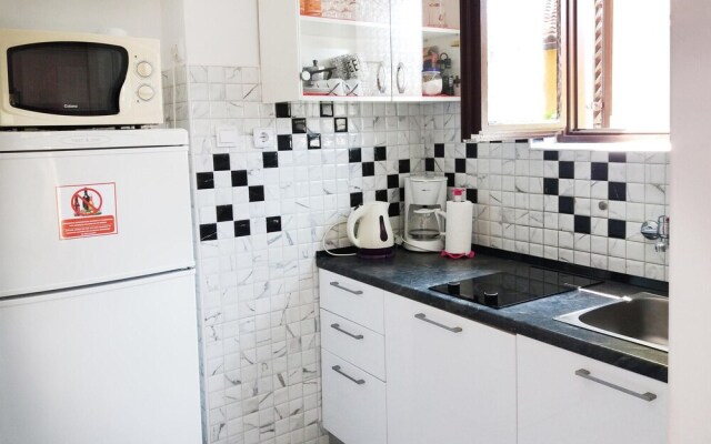 Awesome Apartment in Fazana With Wifi