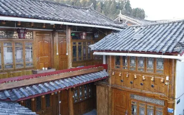 Lijiang Mengenju Inn