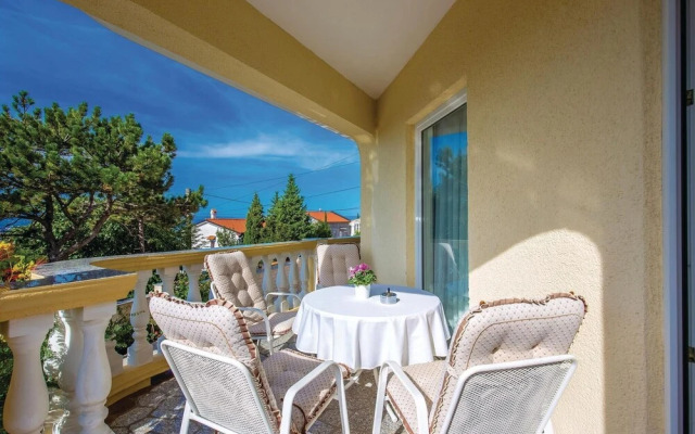 Nice Home in Crikvenica With Wifi and 1 Bedrooms