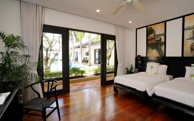 Miskawaan Beachfront Villas