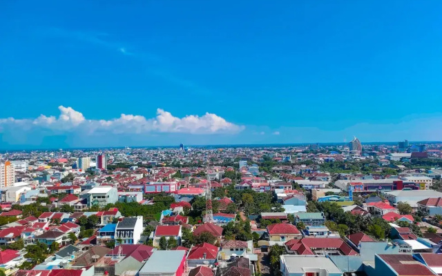 Luxurious 1BR at Vida View Makassar Apartment