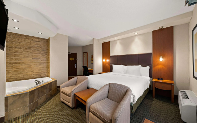 Best Western Plus Orangeville Inn & Suites