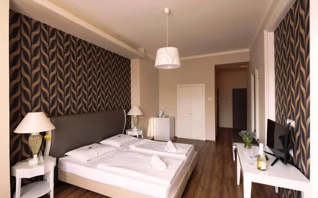 Апарт-Отель House Octogon