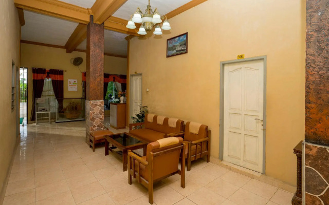 OYO 2181 Hotel Grand Yuda