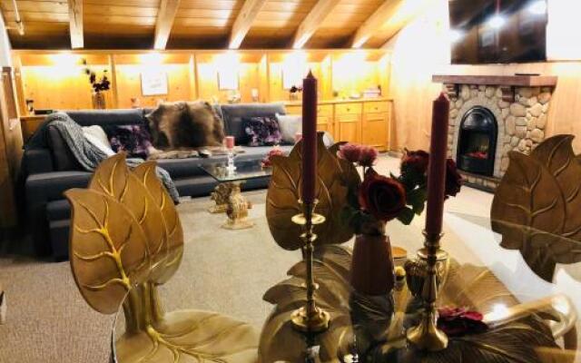 Golden Gapa River Luxury Penthouse 25