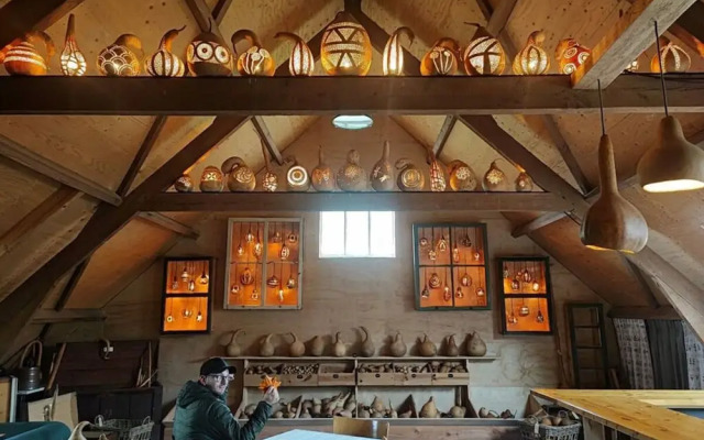 No Title Modern Retreat