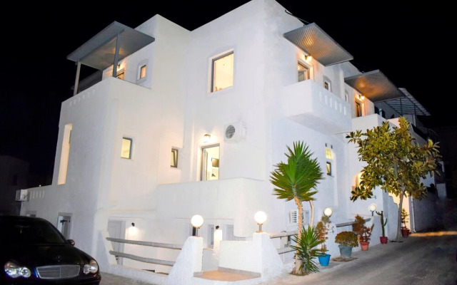 Naxos Enjoy Apartments