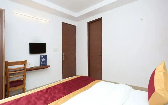 OYO 12807 Amaira Hotel and Banquets